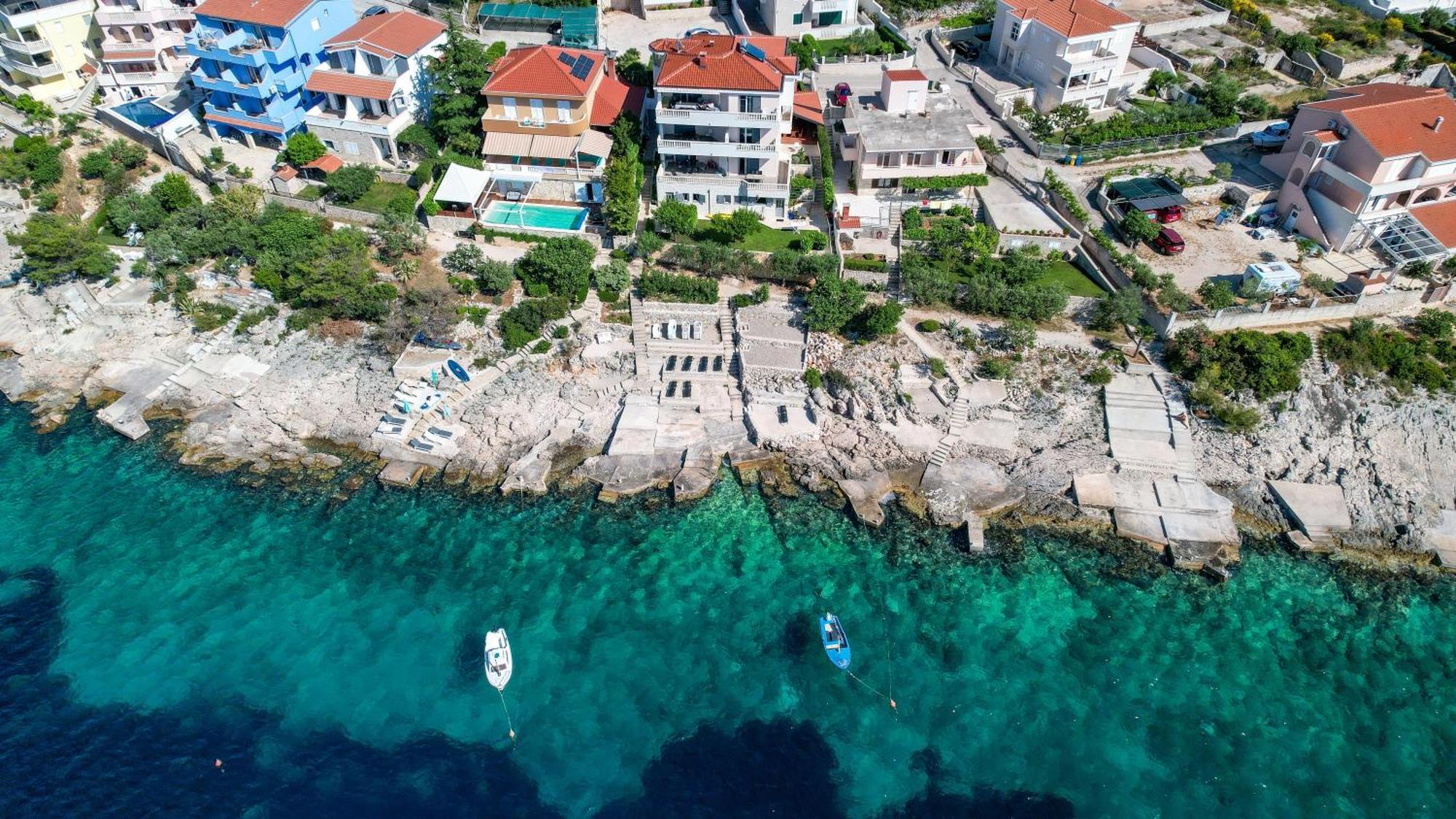 Villa Le Soleil Rogoznica  Rum bild